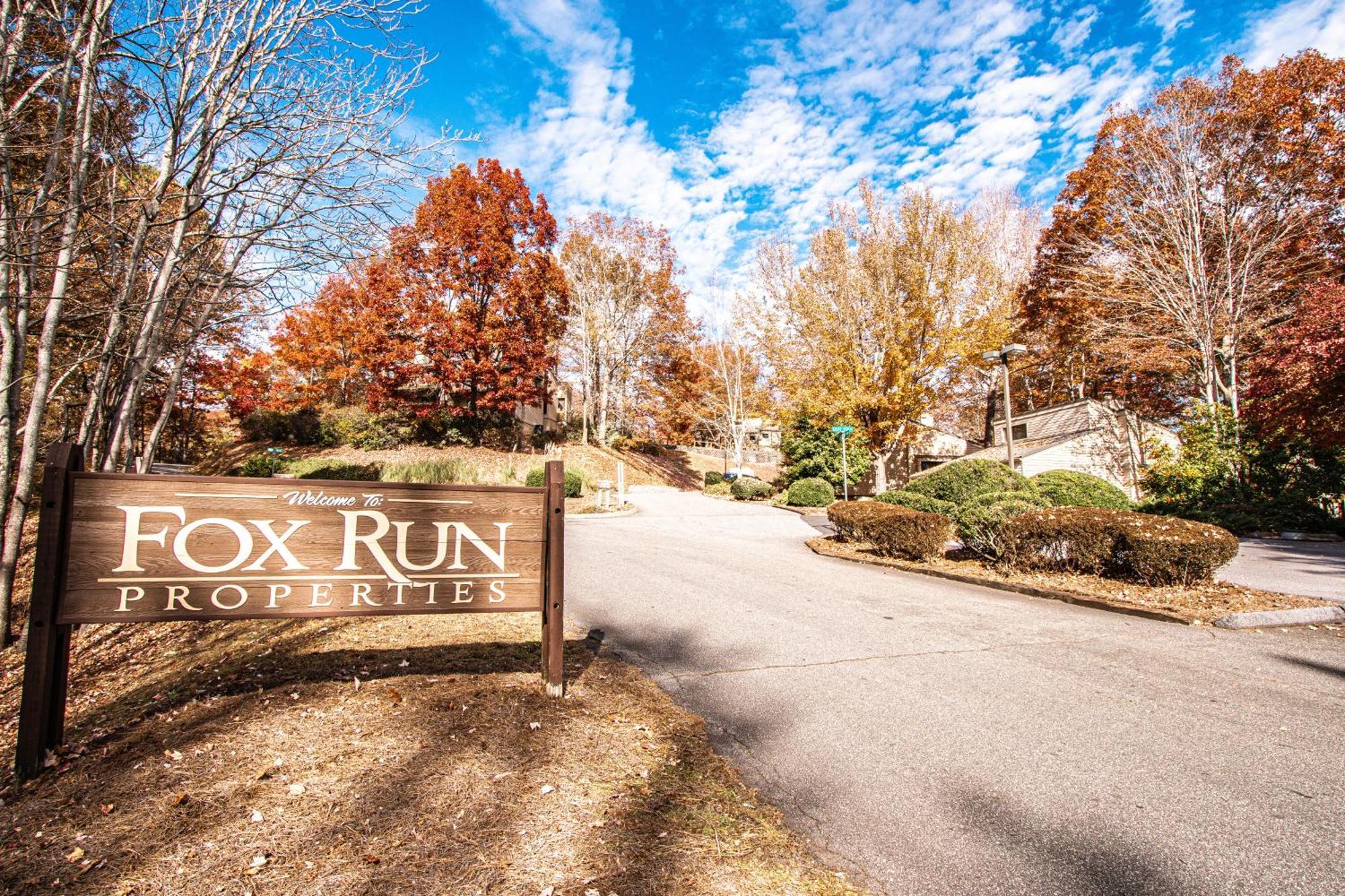 Hotel Fox Run At Lake Lure Exterior foto